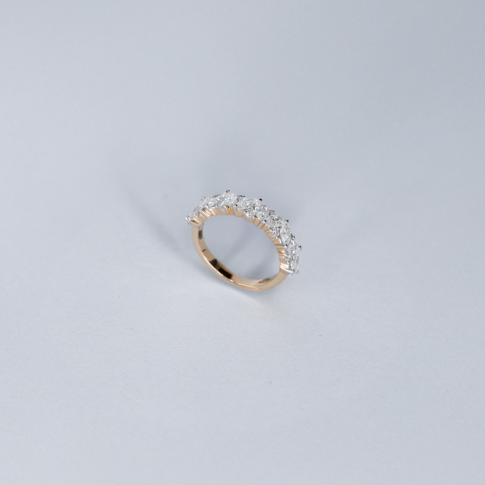 ANILLO MODA DIAMANTE 1.32ct RD MQ ORO AMA 14K