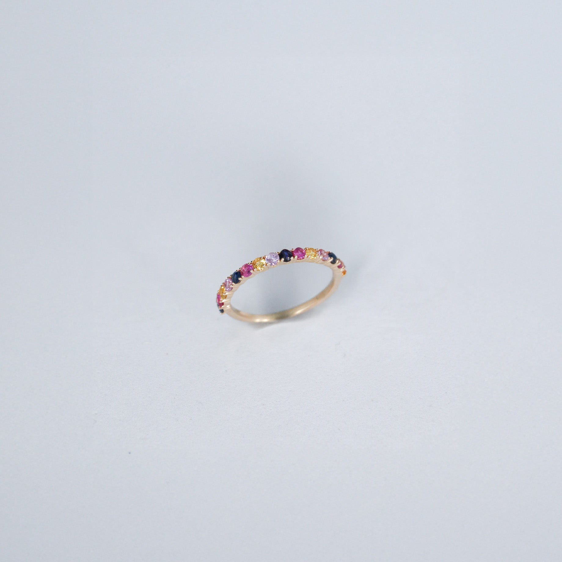 ANILLO MODA ZAF COLORES .76ct ORO AMA 14K