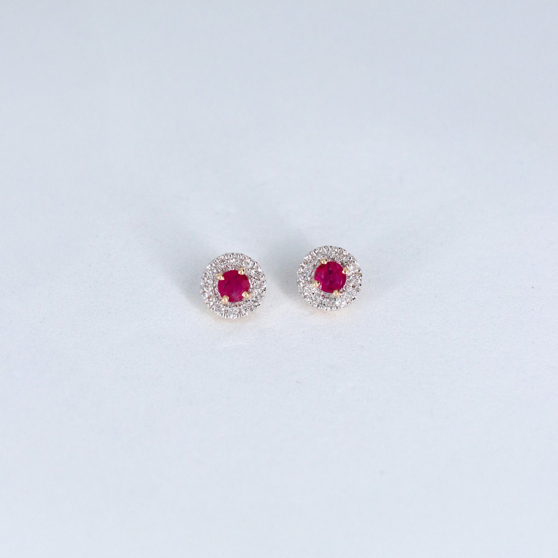 ARETES 14K. ORO AMARILLO DIAMANTE 0.20 CT/.65CT RUBIE 4.0 mm 0mm, 0gr