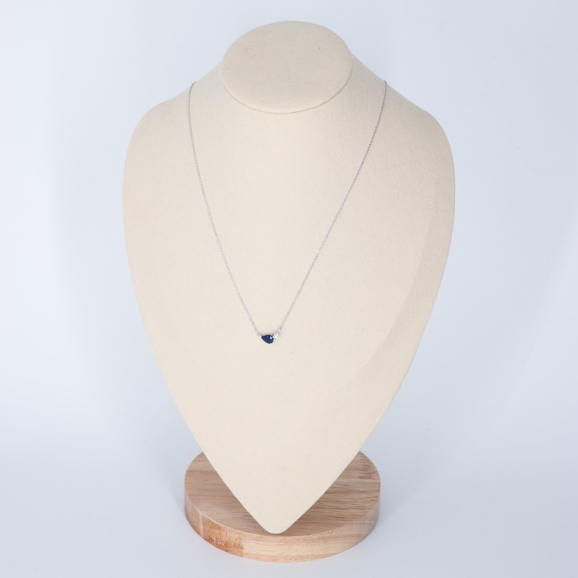 DIJE C/CADENA DIAMANTE .09ct/.90ct ZAF PERA ORO BCO 14K